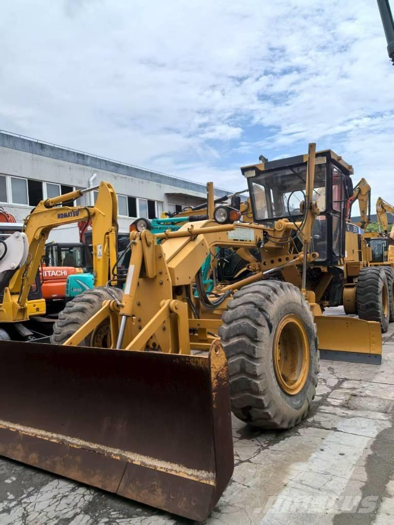 SEM 919 モーターグレーダー