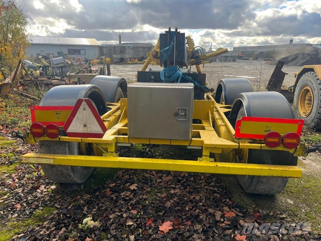 Lokomo AH132 モーターグレーダー