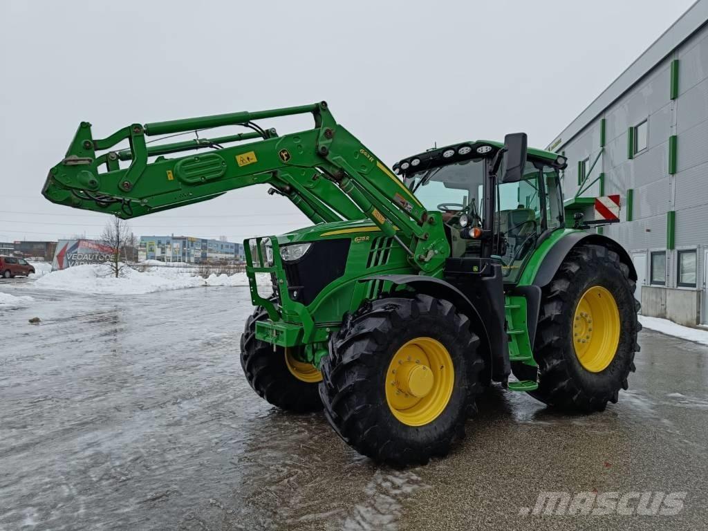 John Deere 6215 R トラクター