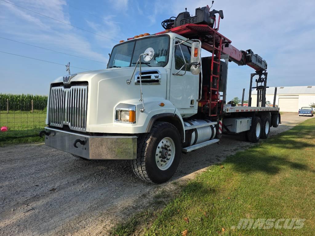 Western Star 4700 SB 中古トラクターヘッド | トレーラーヘッド