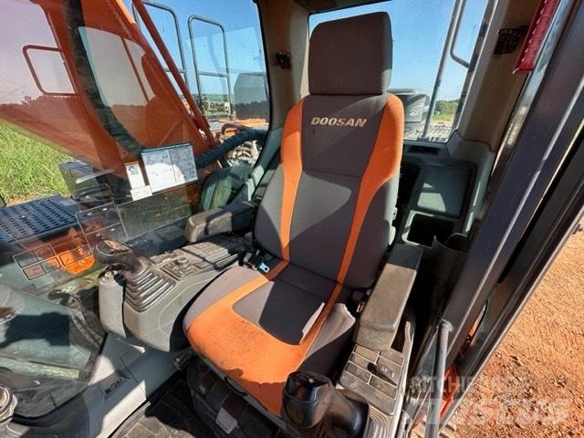 Doosan DX 350 LC-5 大型油圧ショベル12t以上（パワーショベル・ユンボ）