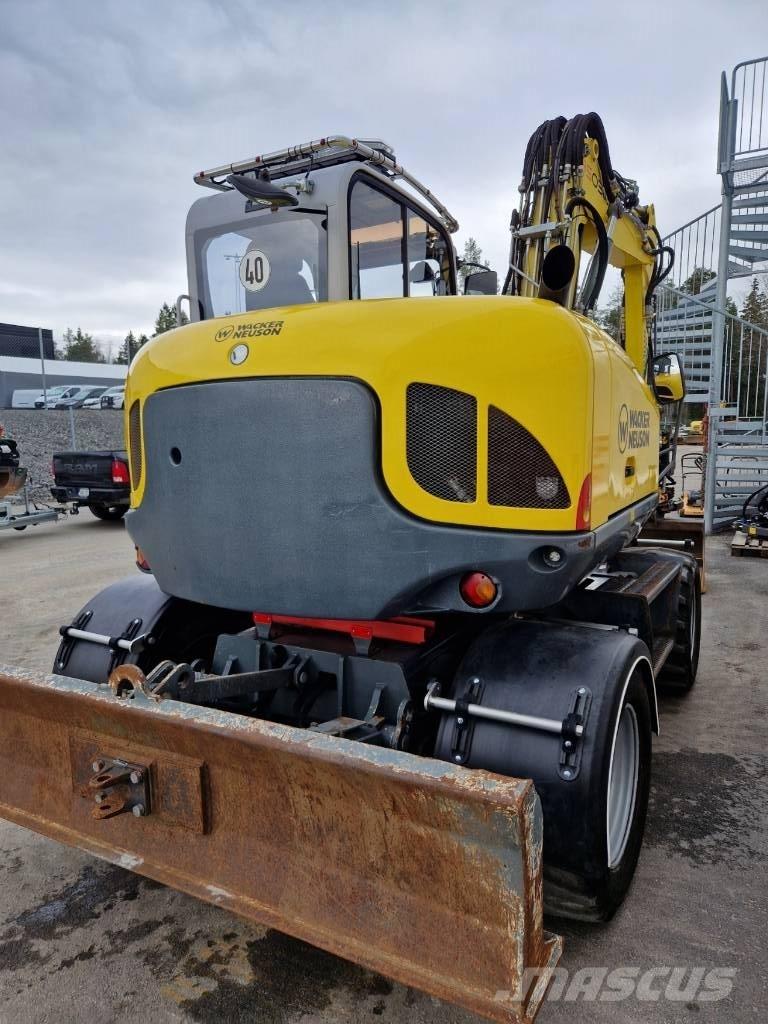Wacker Neuson 9503 ホイール式油圧ショベル（パワーショベル・ユンボ・バックホー）