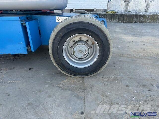 Genie Z45/25J ブームリフト　屈伸型