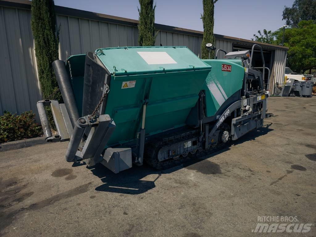 Vögele Super 700 アスファルトフィニッシャ