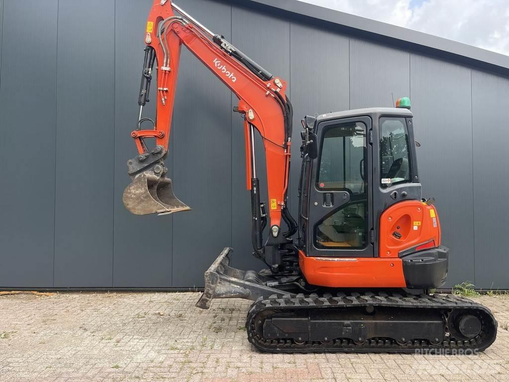 Kubota U55-4 ミニ油圧ショベル 7t以下（ミニユンボ・ミニディガー）