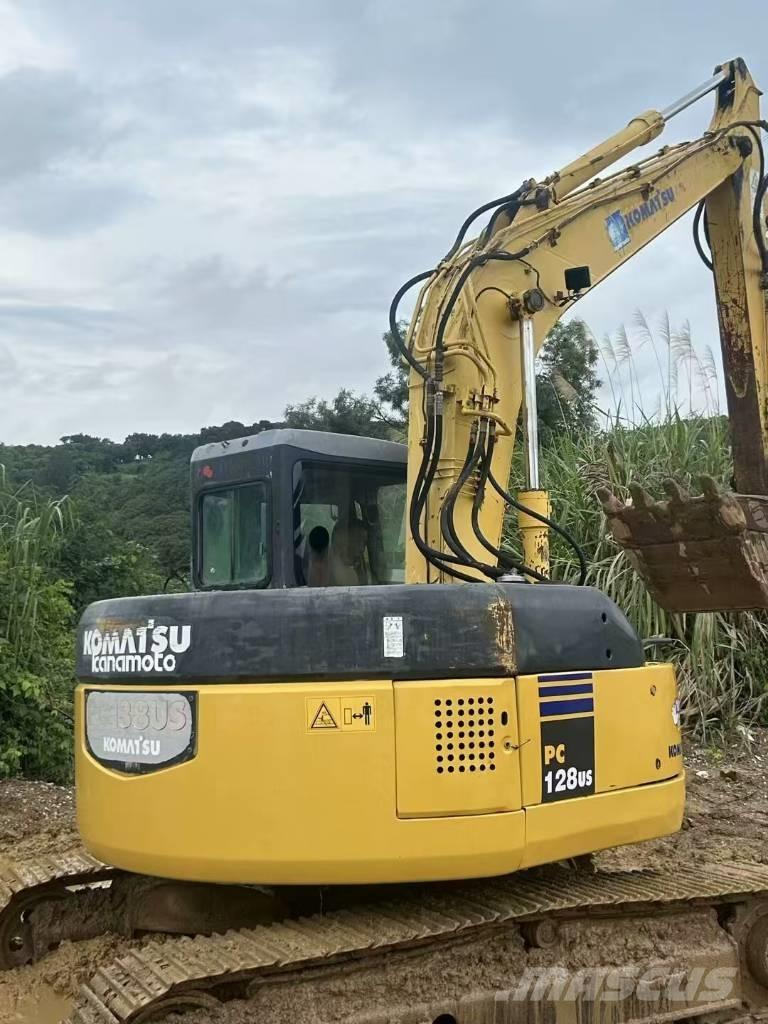 Komatsu PC 128US 大型油圧ショベル12t以上（パワーショベル・ユンボ）