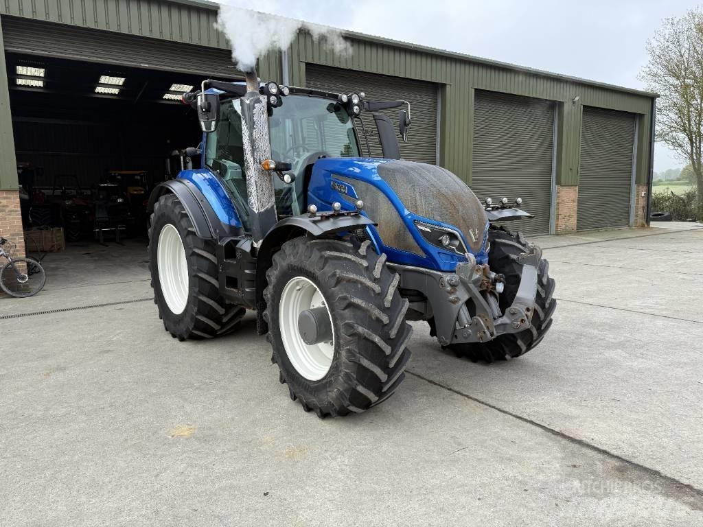 Valtra T 234 V トラクター