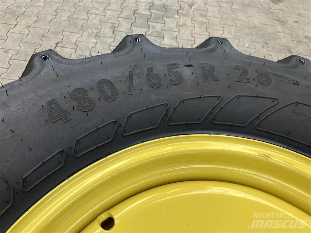 Mitas 480/65R28 タイヤ、ホイル、リム