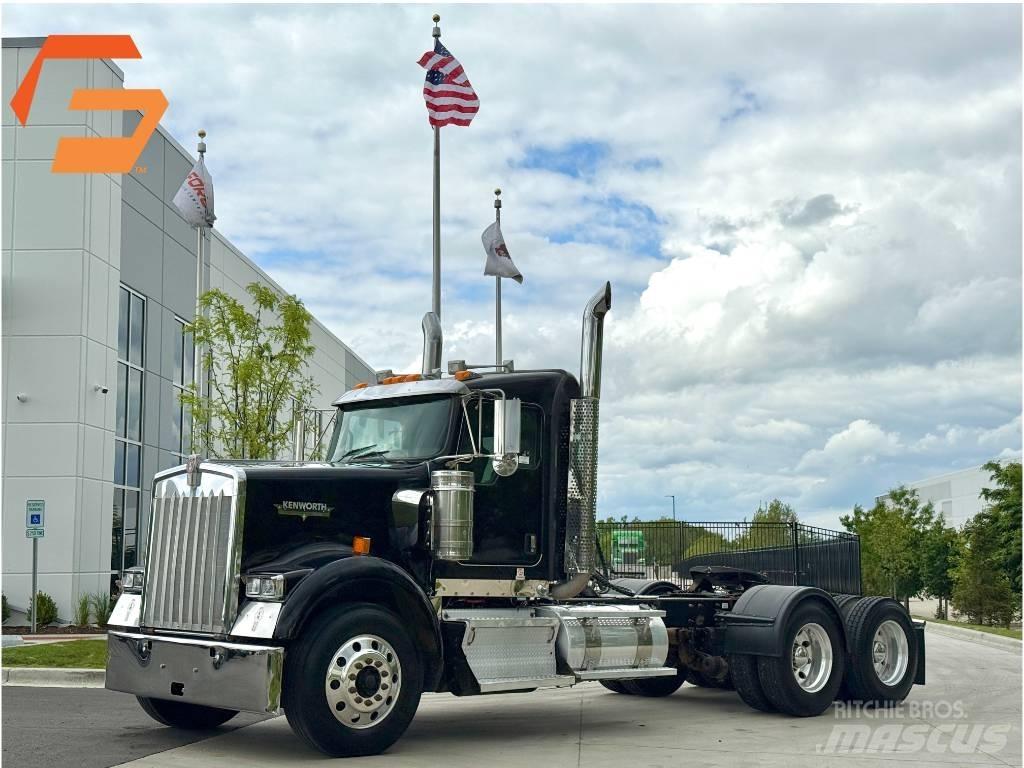 Kenworth W900 中古トラクターヘッド | トレーラーヘッド