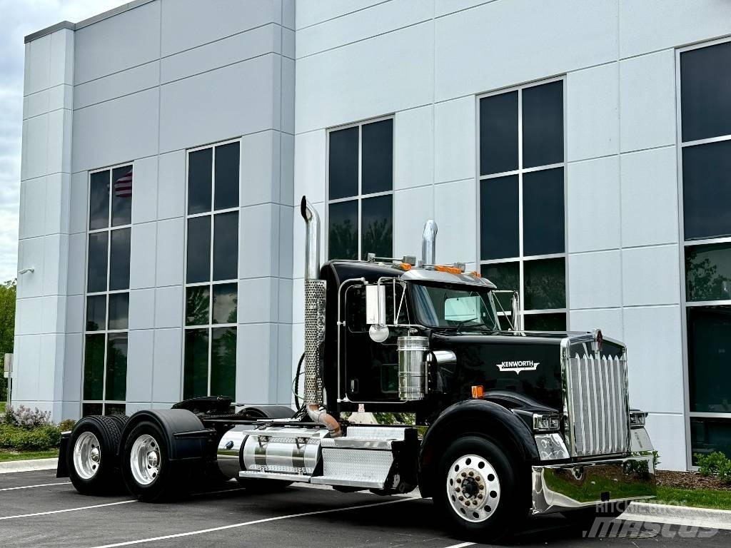 Kenworth W900 中古トラクターヘッド | トレーラーヘッド
