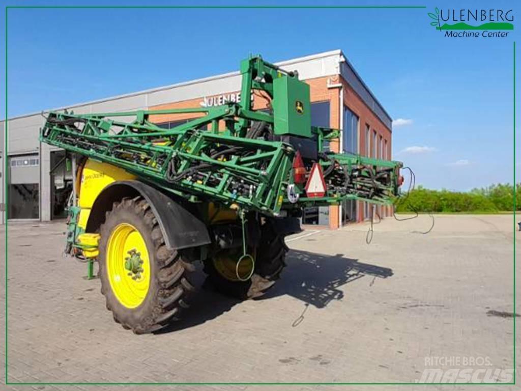 John Deere M 740 牽引型スプレイヤー