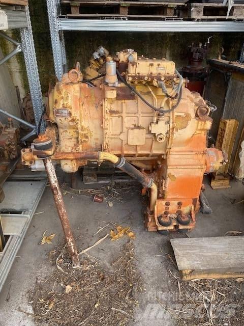 Fiat-Hitachi 350 トランスミッション