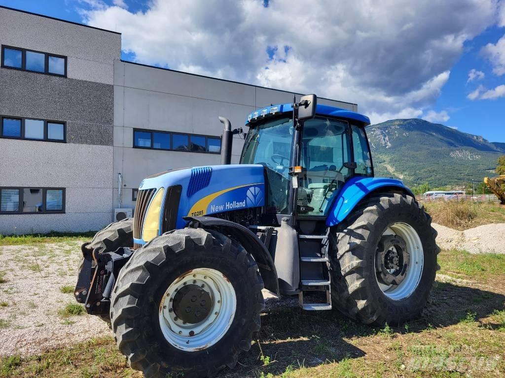 New Holland TG 285 トラクター