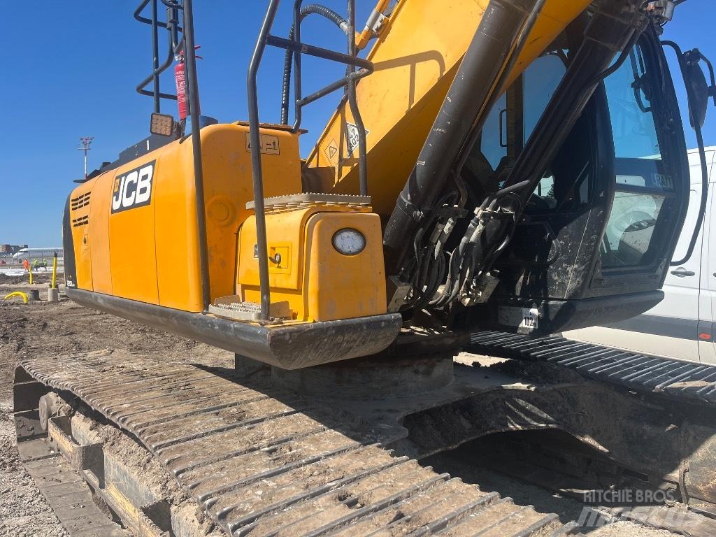 JCB JS 220 LC 大型油圧ショベル12t以上（パワーショベル・ユンボ）