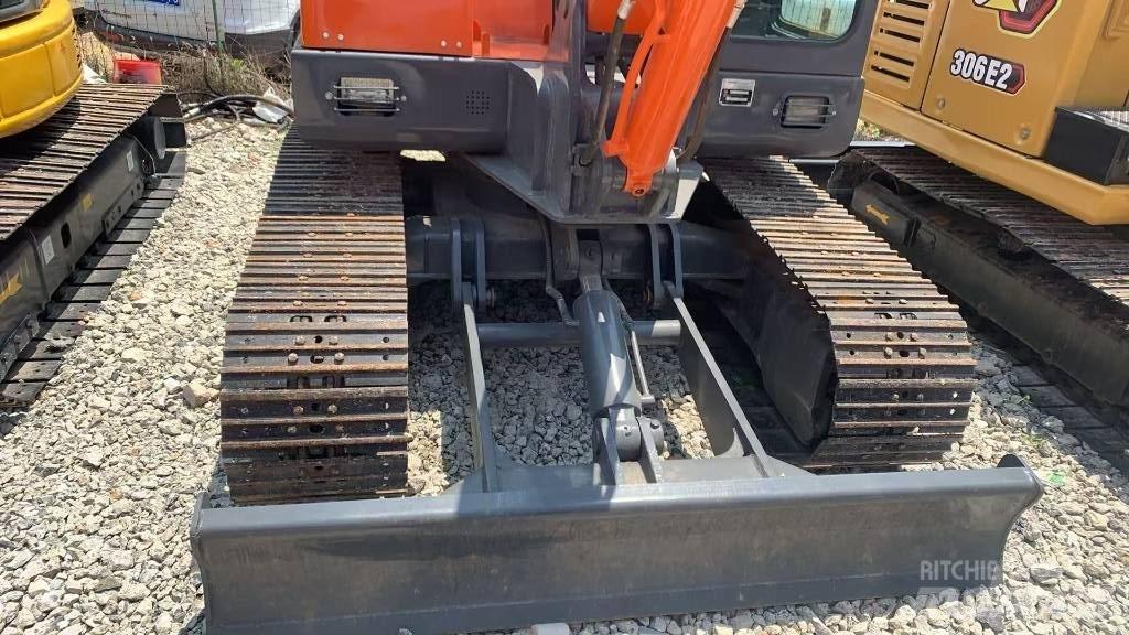 Doosan DH 55-V ミニ油圧ショベル 7t以下（ミニユンボ・ミニディガー）