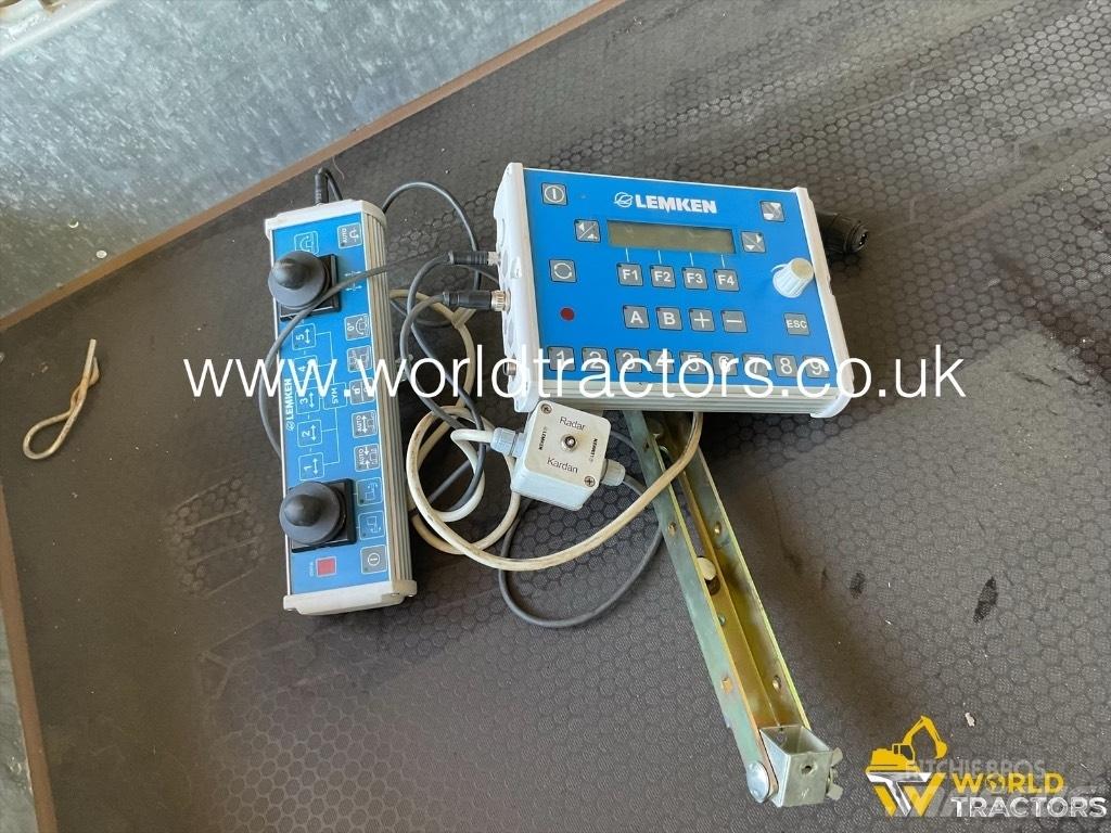 Lemken Sirius 10 マウント型噴霧器