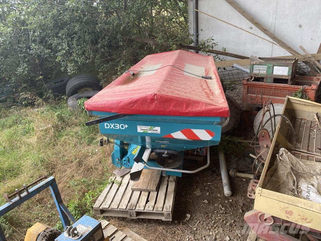 Sulky DX30+ ブームスプレイヤー