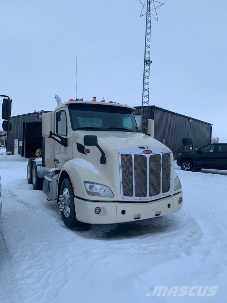 Peterbilt 579 中古トラクターヘッド | トレーラーヘッド