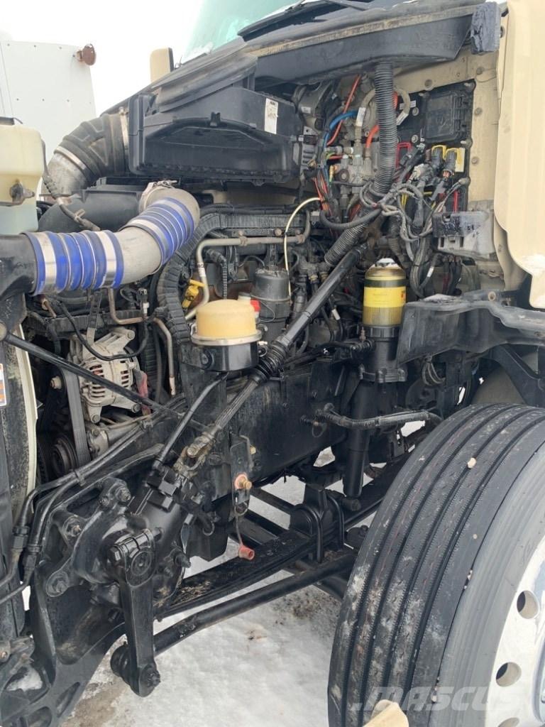 Peterbilt 579 中古トラクターヘッド | トレーラーヘッド