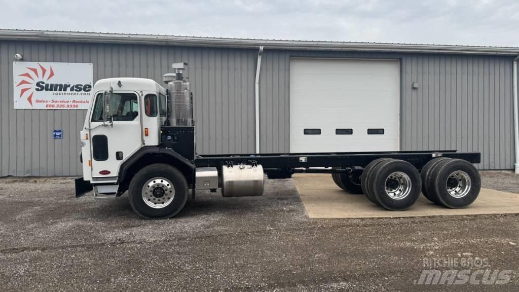 Peterbilt PB520 キャブ付きシャーシ