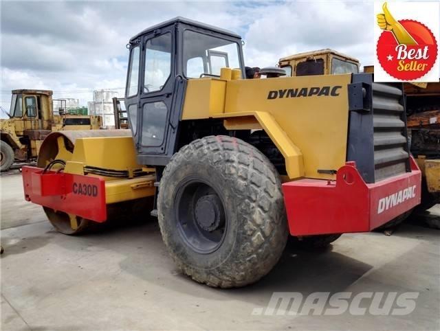 Dynapac CA 30 D 振動ローラ