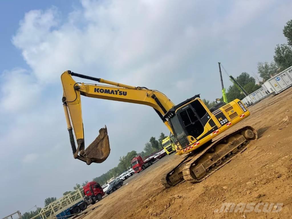 Komatsu pc220-8 大型油圧ショベル12t以上（パワーショベル・ユンボ）