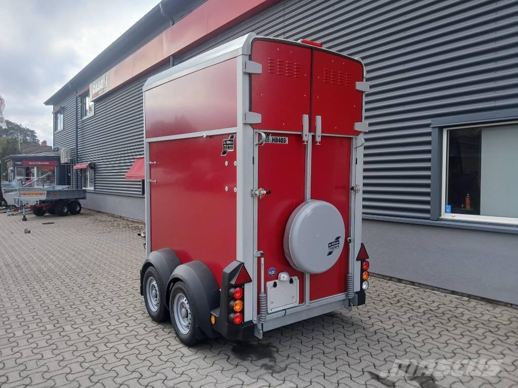 Ifor Williams HB403 家畜輸送用トレーラー