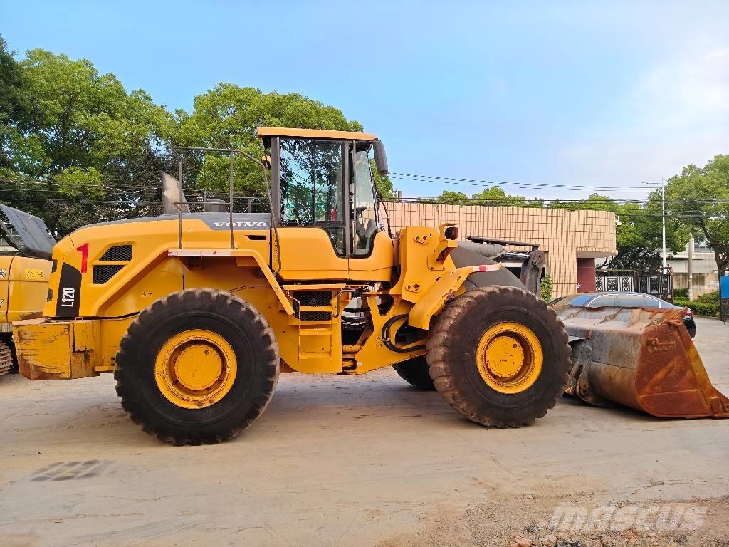 Volvo L 120 ホイールローダー・タイヤショベル