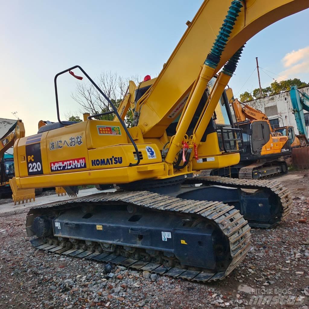 Komatsu PC 220-7 大型油圧ショベル12t以上（パワーショベル・ユンボ）