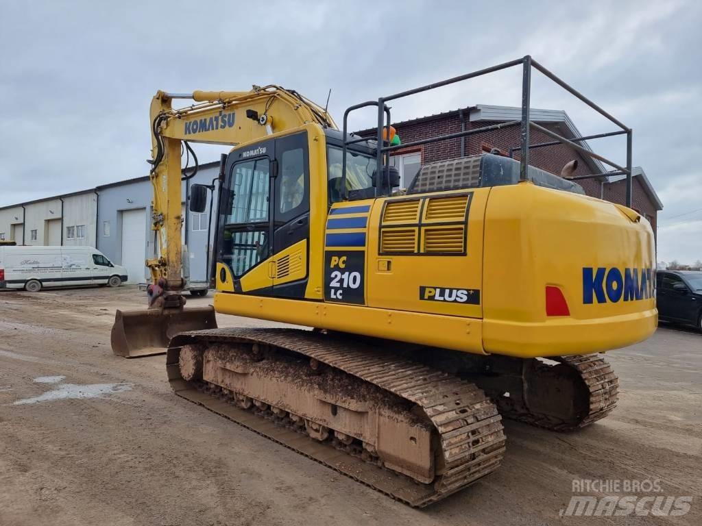 Komatsu PC 210 LC-10 大型油圧ショベル12t以上（パワーショベル・ユンボ）