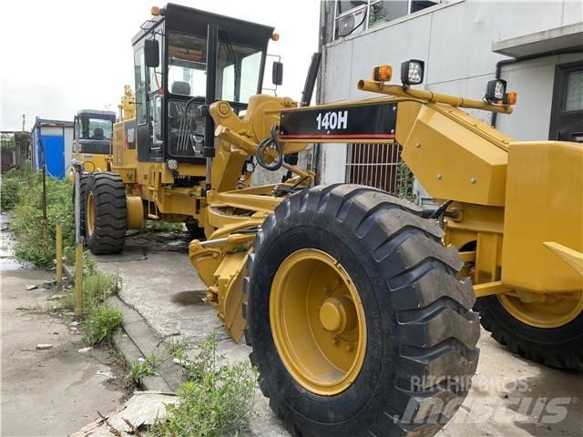 CAT 140 H モーターグレーダー