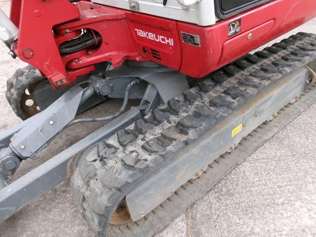 Takeuchi TB235-2 ミニ油圧ショベル 7t以下（ミニユンボ・ミニディガー）