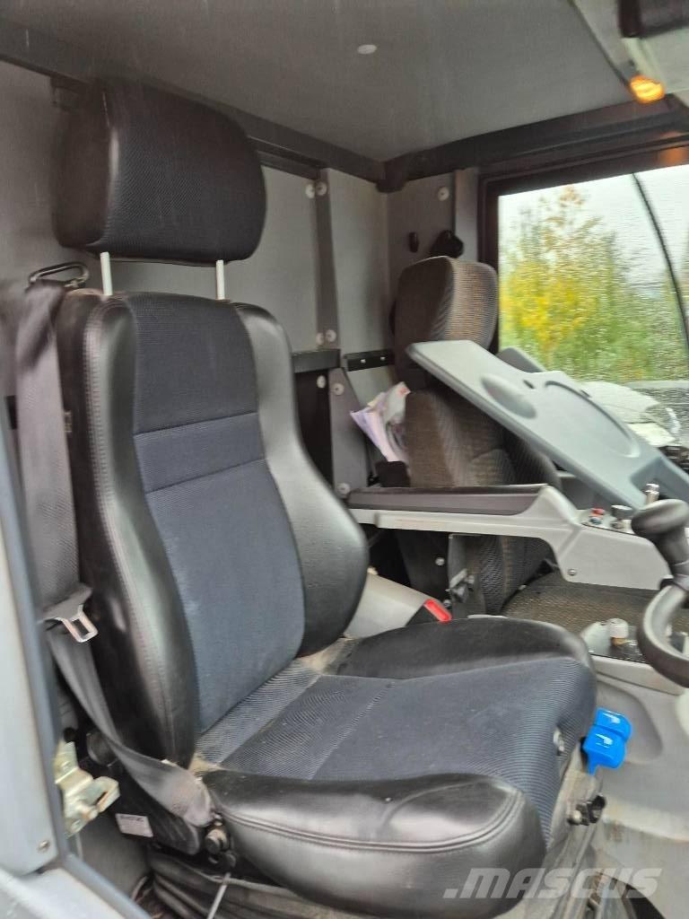 Hako Citymaster 2200 路面清掃機