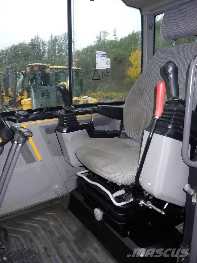 Volvo EC 60 E ミニ油圧ショベル 7t以下（ミニユンボ・ミニディガー）