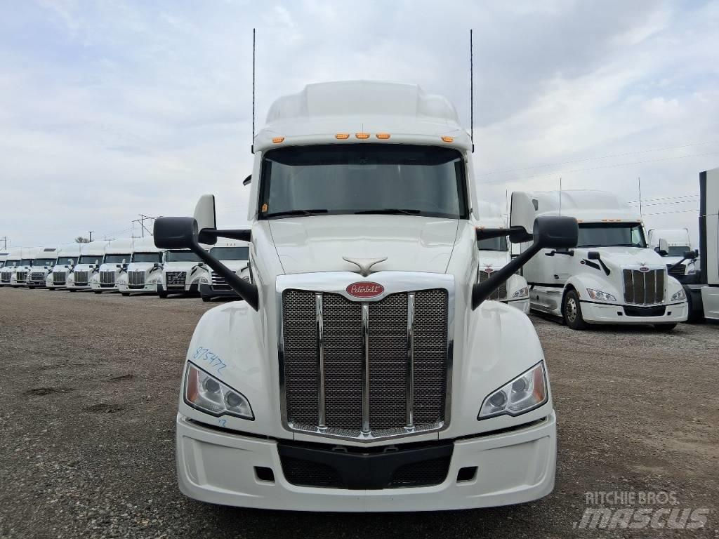 Peterbilt 579 中古トラクターヘッド | トレーラーヘッド