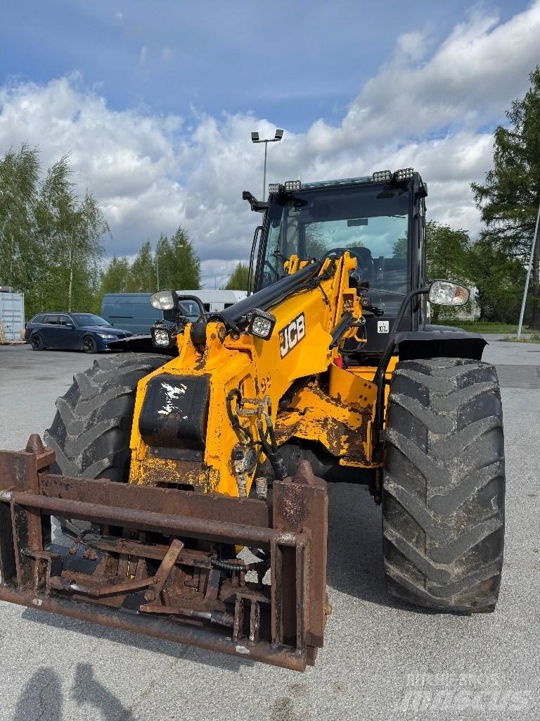 JCB TM 320 S ホイールローダー・タイヤショベル
