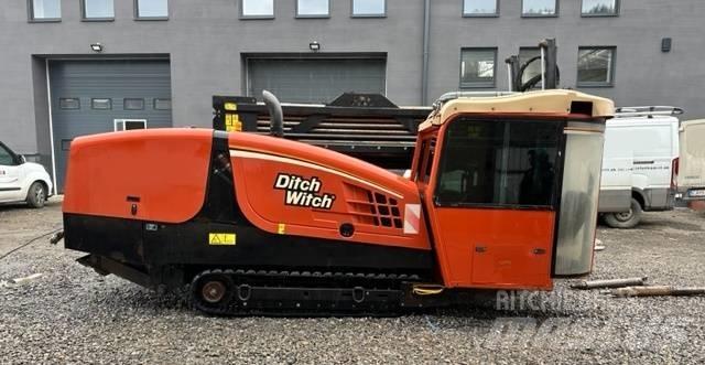 Ditch Witch JT 30 AT 水平掘削リグ