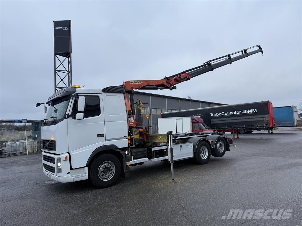 Volvo FH13 6X2 クレーントラック、ユニック車