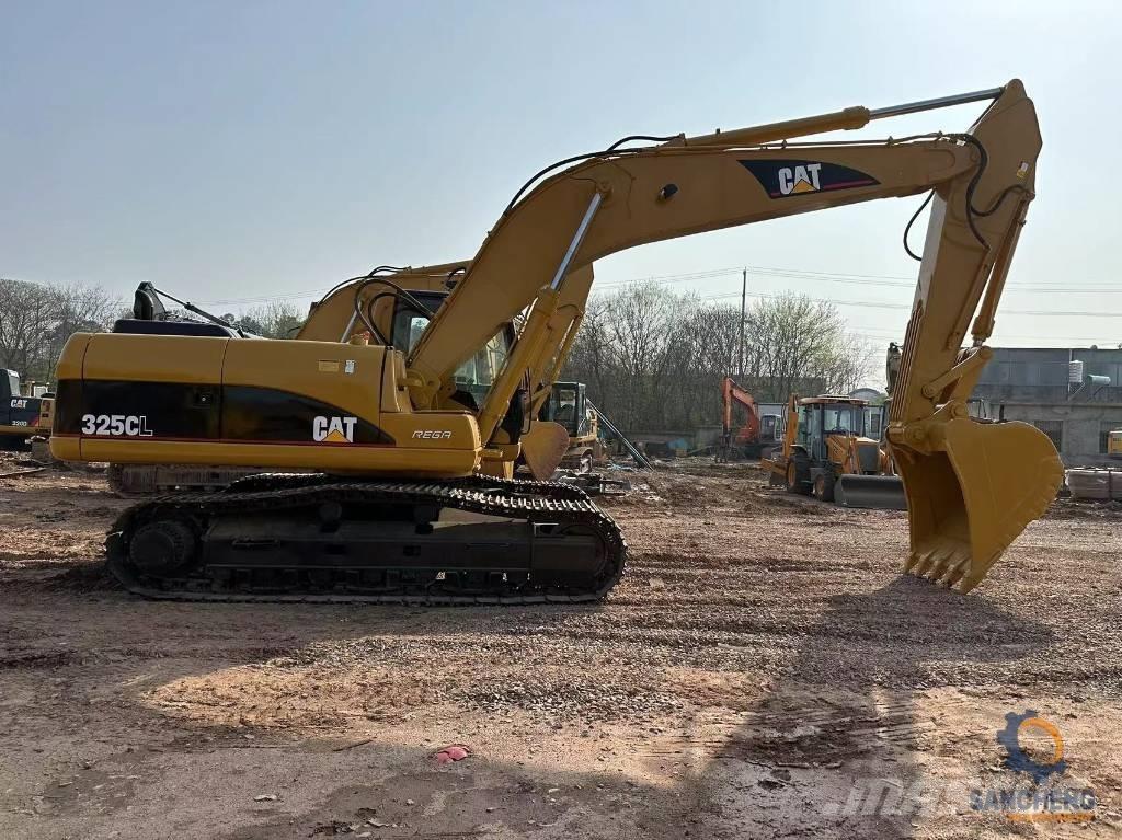 CAT 325 CL 大型油圧ショベル12t以上（パワーショベル・ユンボ）