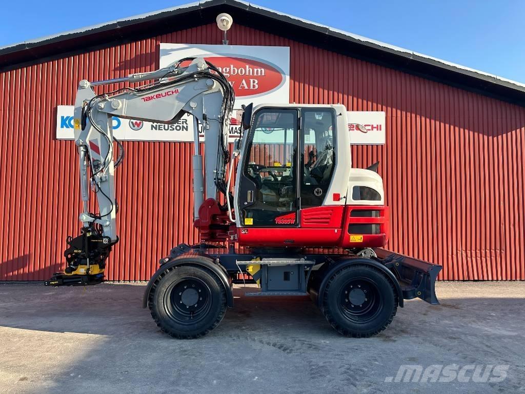 Takeuchi TB 395 W ホイール式油圧ショベル（パワーショベル・ユンボ・バックホー）