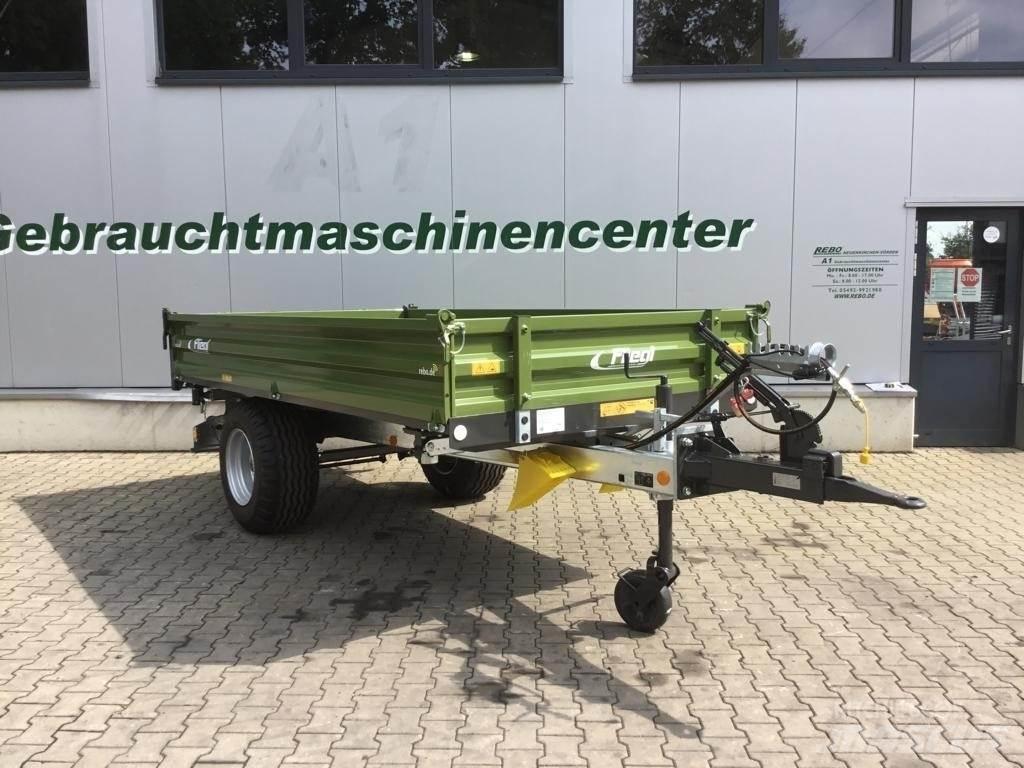 Fliegl EDK 50 FOX ベールトレーラー