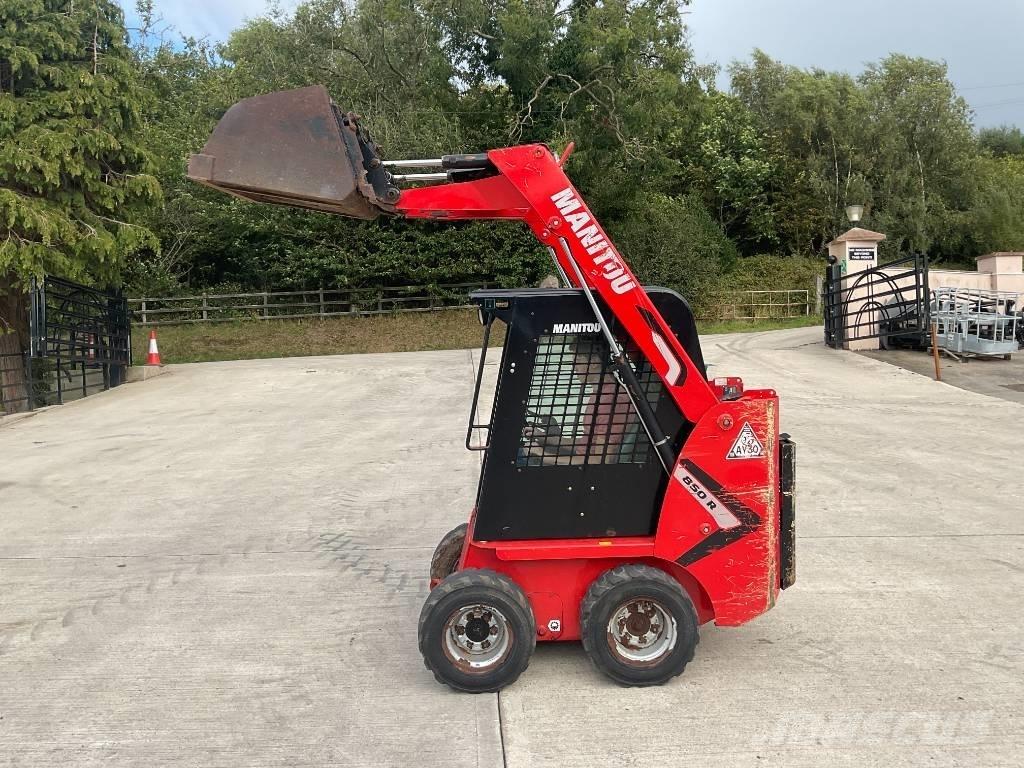Manitou 850 R テレスコーピックハンドラー