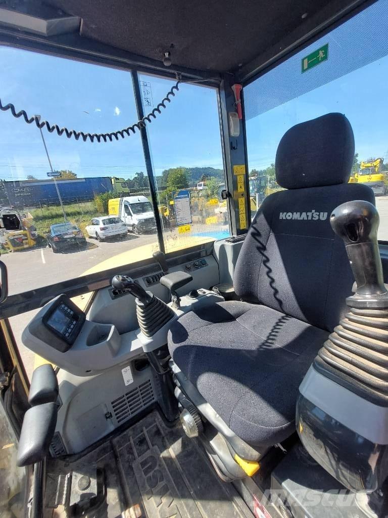 Komatsu PC 80 MR-5 大型油圧ショベル12t以上（パワーショベル・ユンボ）