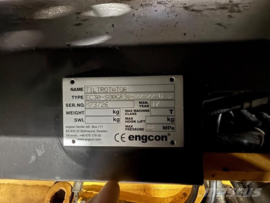 Engcon Ec30 s80gr30 大型油圧ショベル12t以上（パワーショベル・ユンボ）