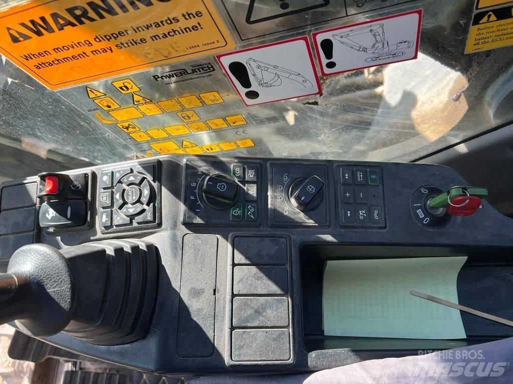 Volvo EC 220 EL 大型油圧ショベル12t以上（パワーショベル・ユンボ）