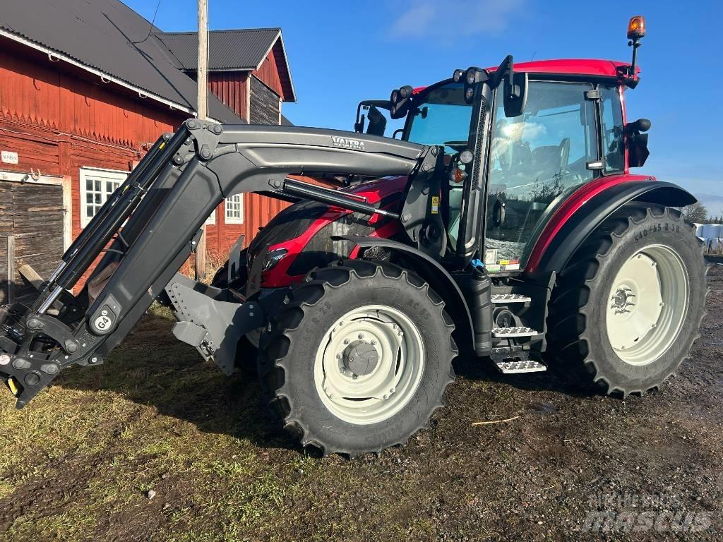 Valtra G 115 HT トラクター