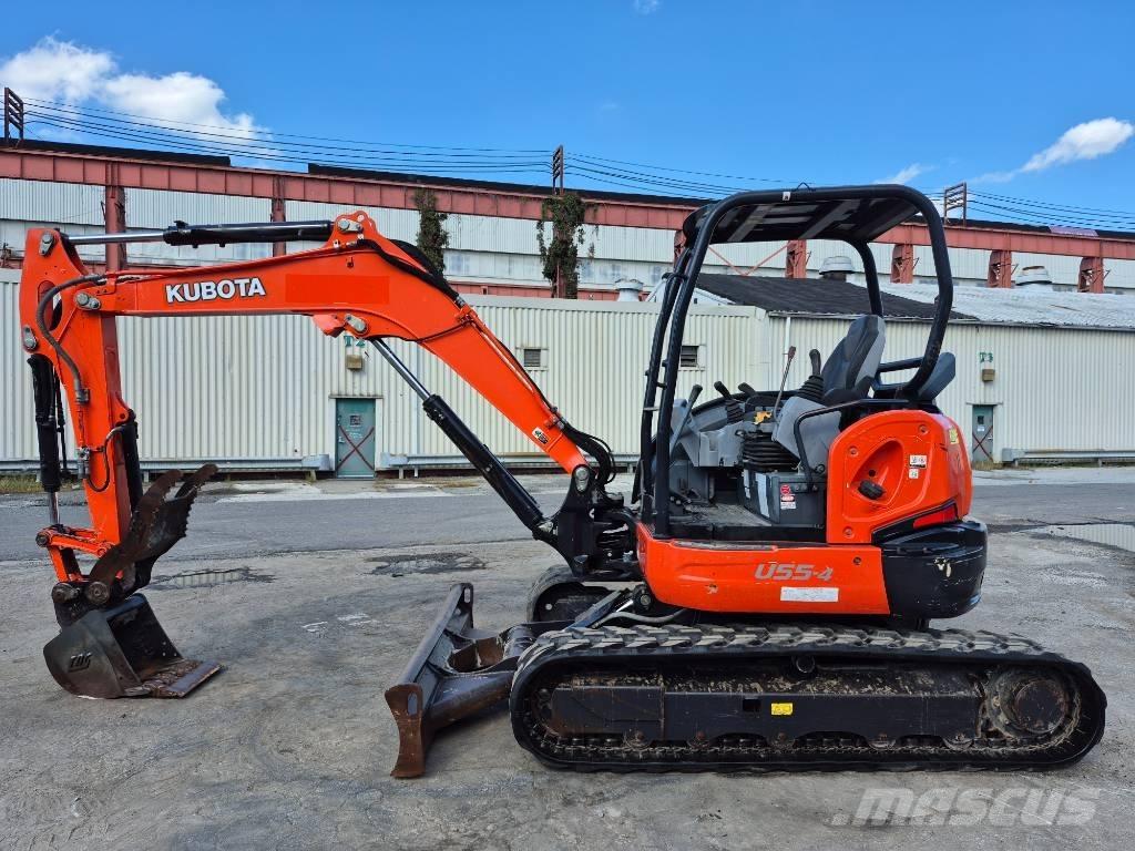 Kubota U 55-4 ミニ油圧ショベル 7t以下（ミニユンボ・ミニディガー）