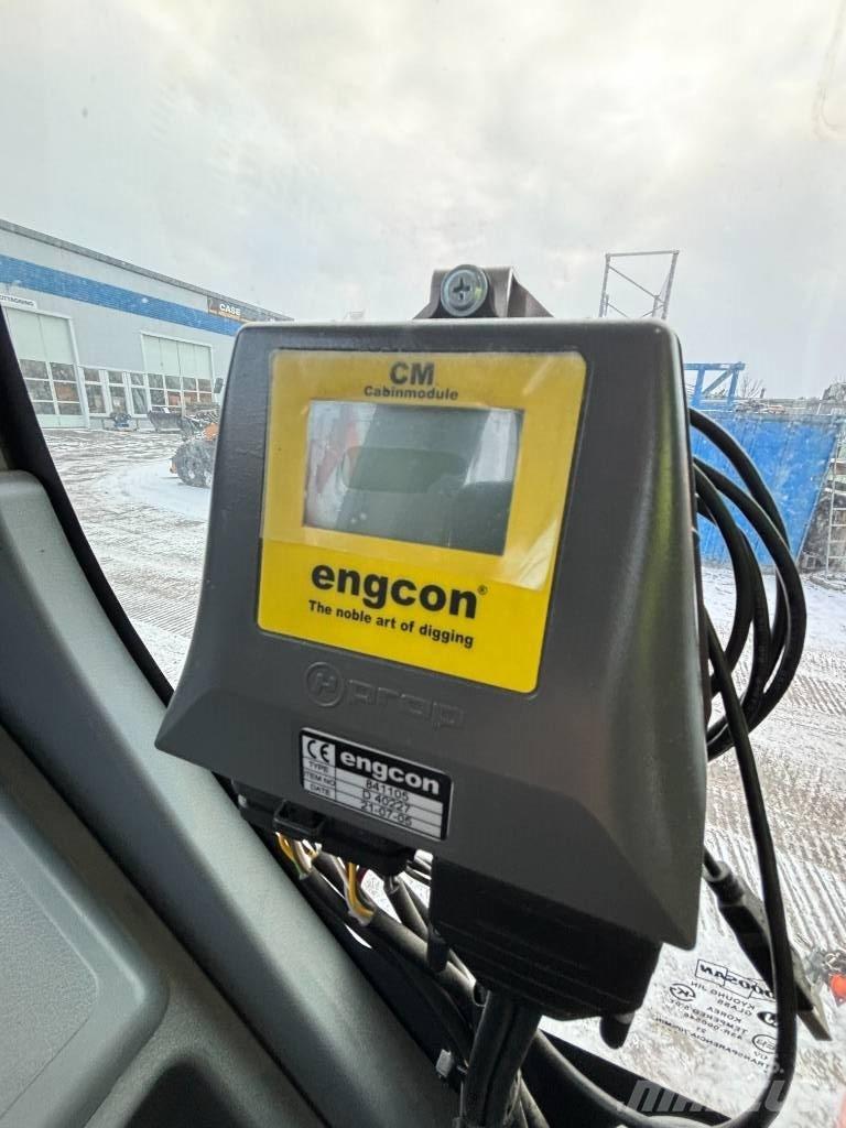 Doosan DX 255 LC-7 大型油圧ショベル12t以上（パワーショベル・ユンボ）