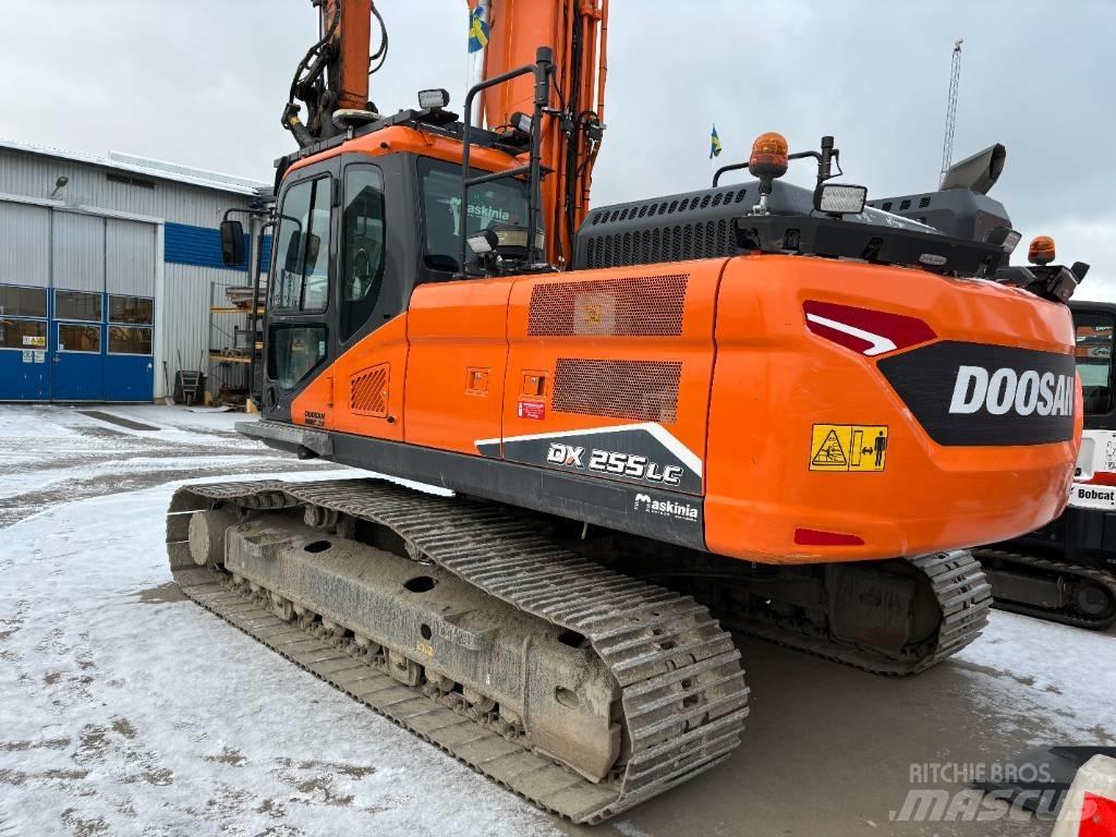 Doosan DX 255 LC-7 大型油圧ショベル12t以上（パワーショベル・ユンボ）