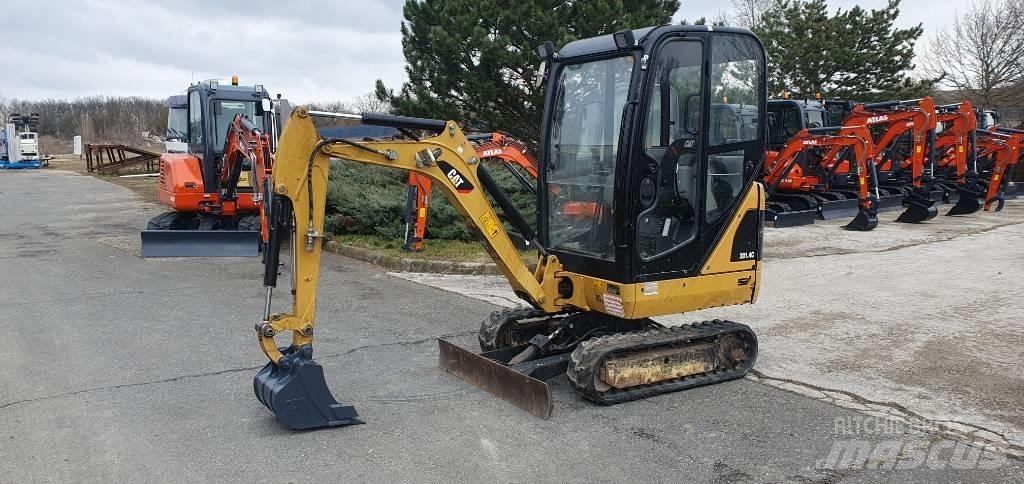 CAT 301.4 C ミニ油圧ショベル 7t以下（ミニユンボ・ミニディガー）